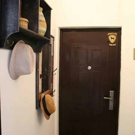 Apartamento Cosy In City Center Close To The Beach *