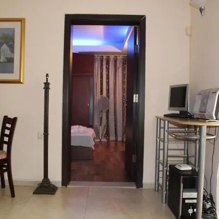 Cosy In City Center Close To The Beach Апартамент Варна