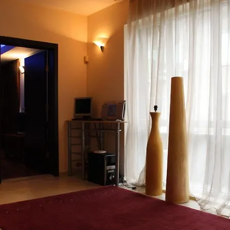 Cosy In City Center Close To The Beach *