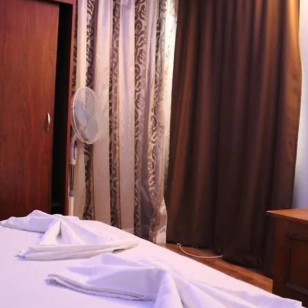 Apartamento Cosy In City Center Close To The Beach